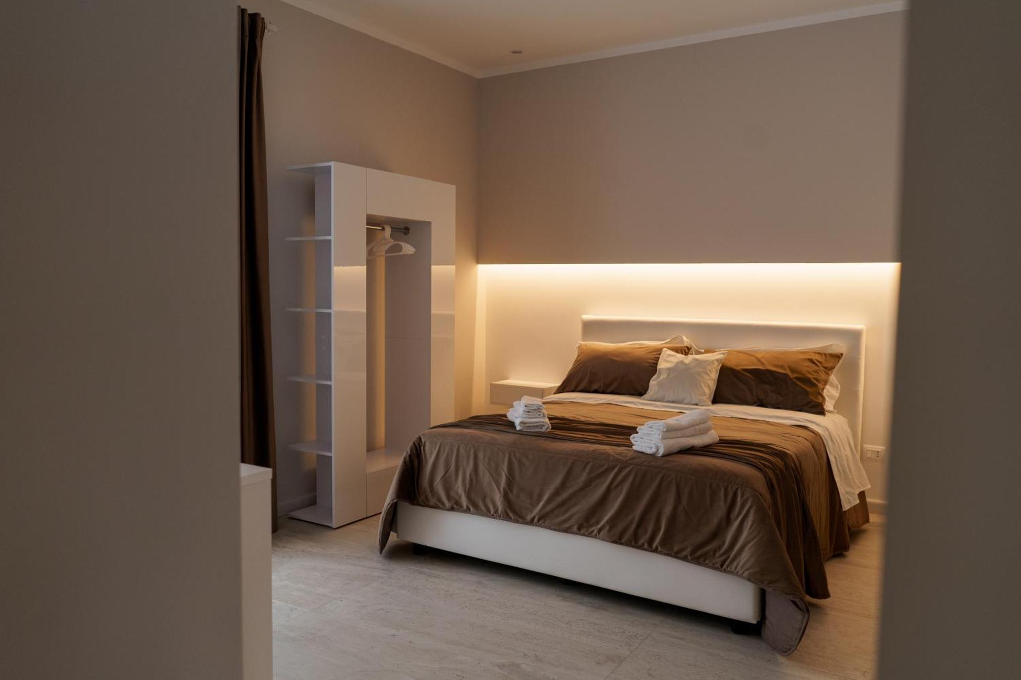 My Place B&B Carini Ngoại thất bức ảnh
